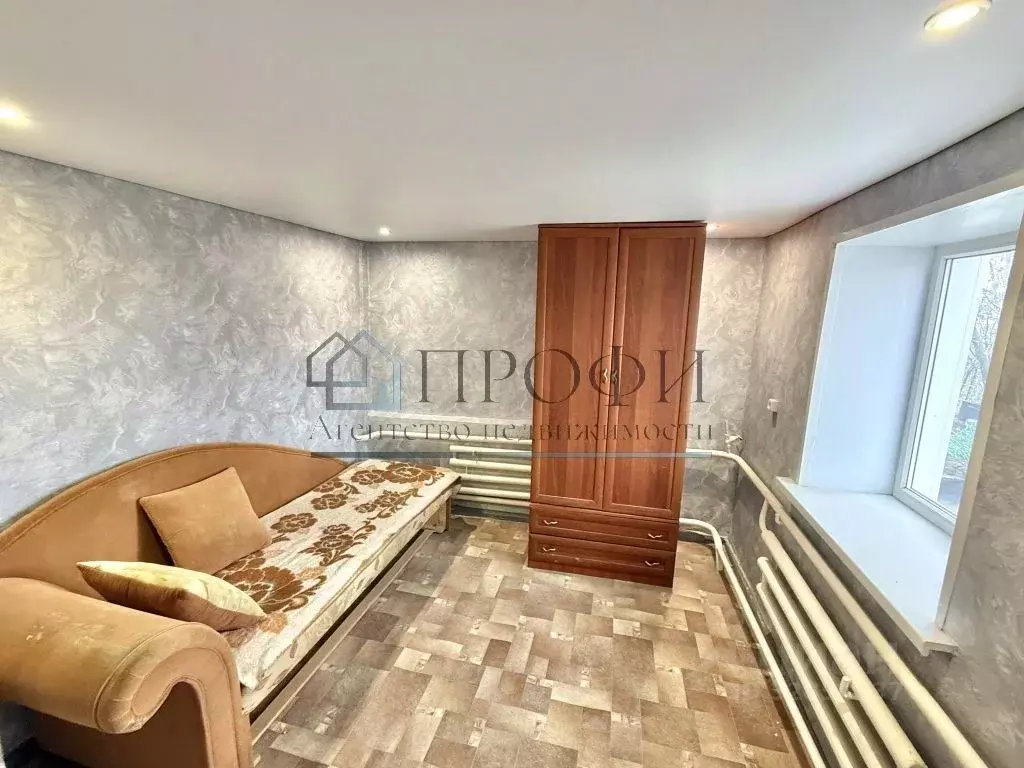 2-к кв. Белгородская область, Новый Оскол ул. Успенская, 39 (30.0 м) - Фото 1