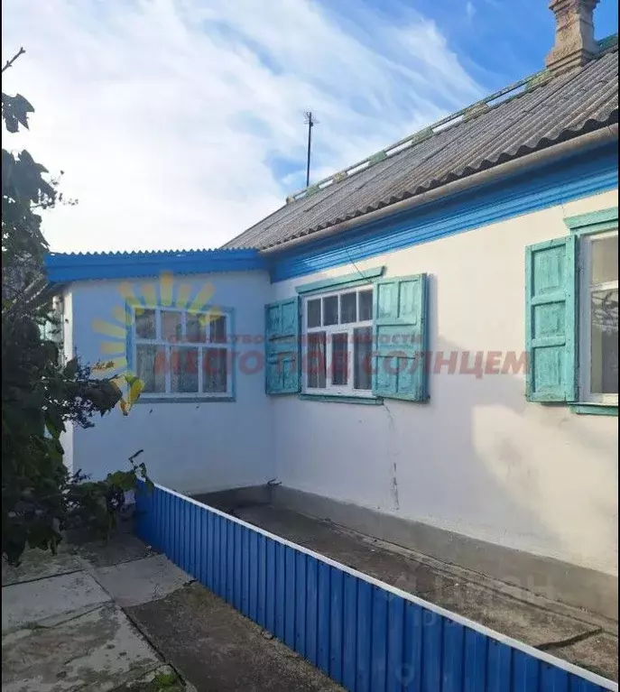 Дом в Краснодарский край, Ейский район, Ясенская ст-ца Московская ул. ... - Фото 1