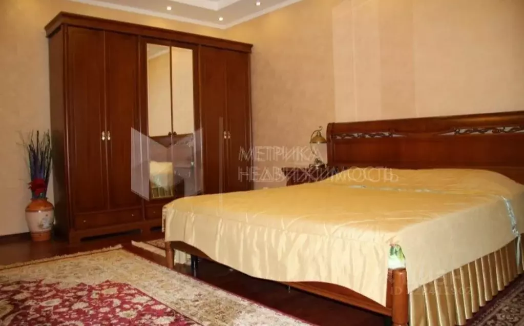 4-к кв. Тюменская область, Тюмень ул. Котовского, 1/2 (182.0 м) - Фото 1