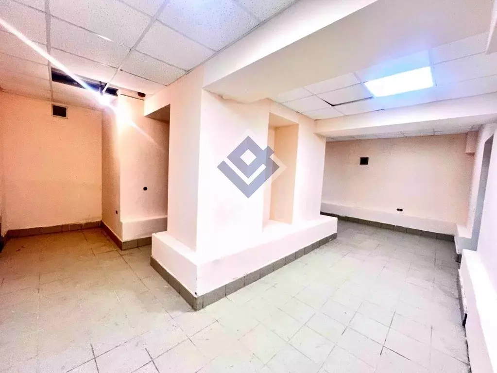 Помещение свободного назначения в Пермский край, Пермь ул. Ленина, 102 ... - Фото 2