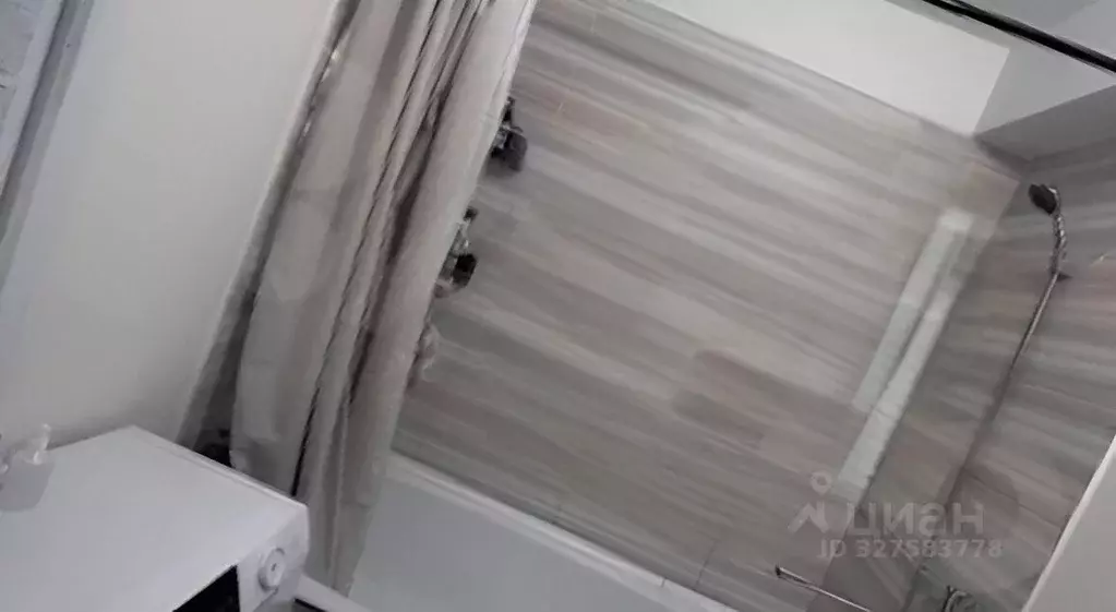 2-к кв. Удмуртия, Ижевск ул. Е.М. Кунгурцева, 4 (50.0 м) - Фото 1