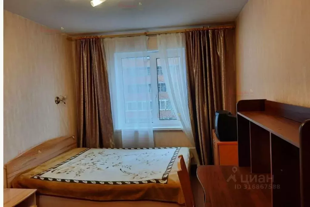 Комната Свердловская область, Екатеринбург ул. Щорса, 130 (11.0 м) - Фото 0