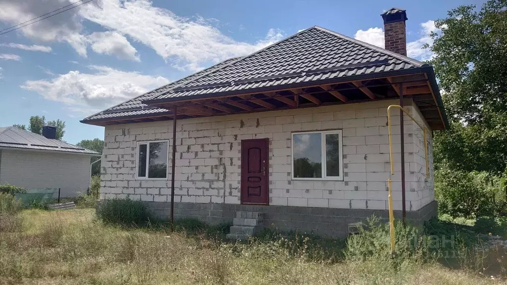 Дом в Краснодарский край, Новокубанск ул. Дзержинского (85 м) - Фото 1