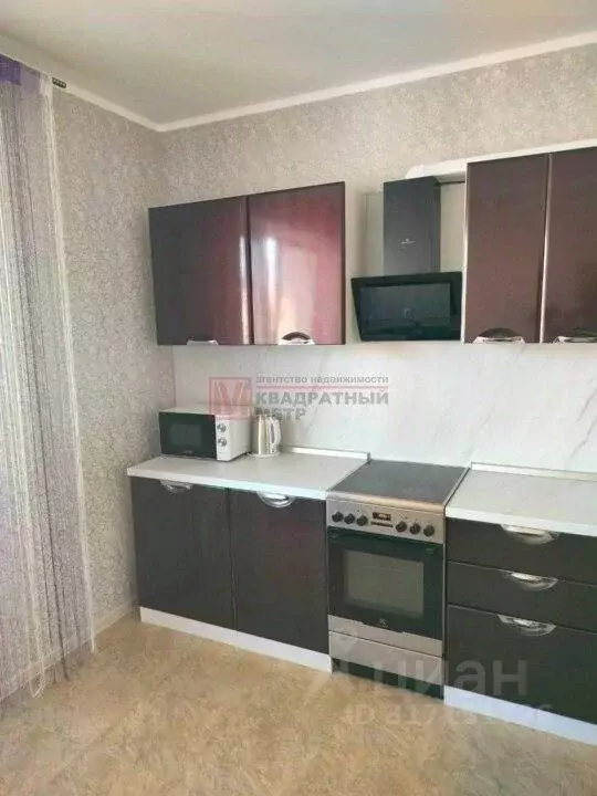 1-к кв. Белгородская область, Старый Оскол Степной мкр, 32 (50.0 м) - Фото 1