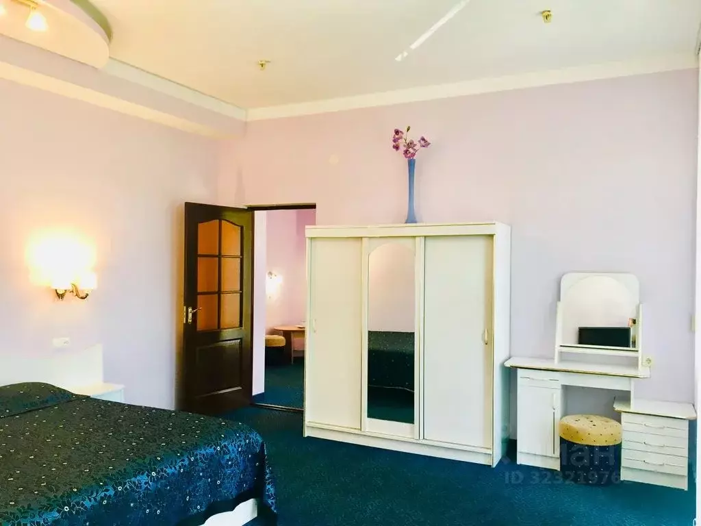 Комната Крым, Алушта ул. Багликова, 8А - Фото 1