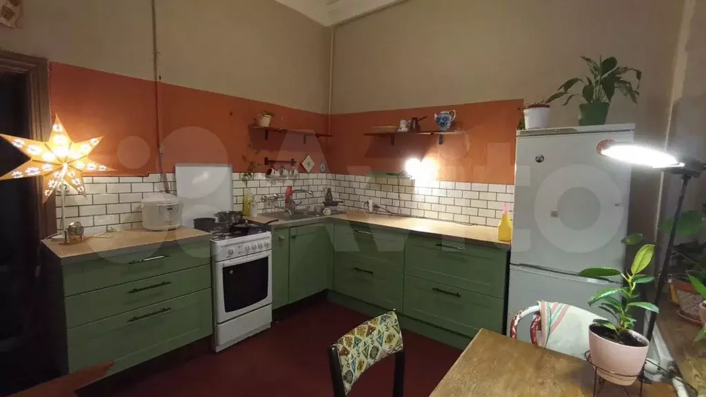 3-к. квартира, 90 м, 3/6 эт. - Фото 0