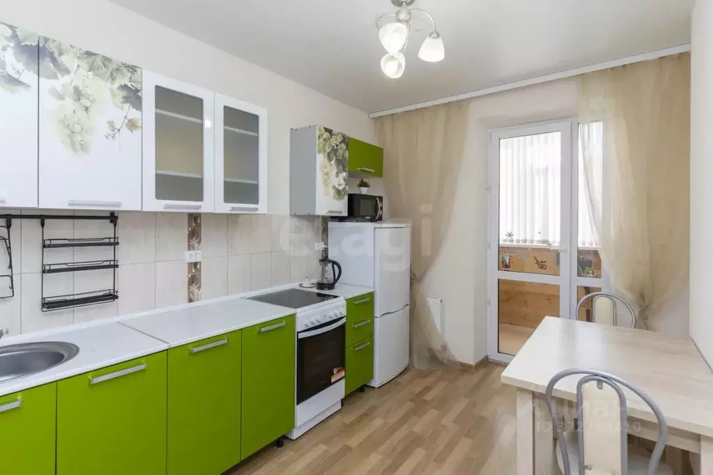 1-к кв. Тюменская область, Тюмень ул. Раушана Абдуллина, 6 (35.2 м) - Фото 1