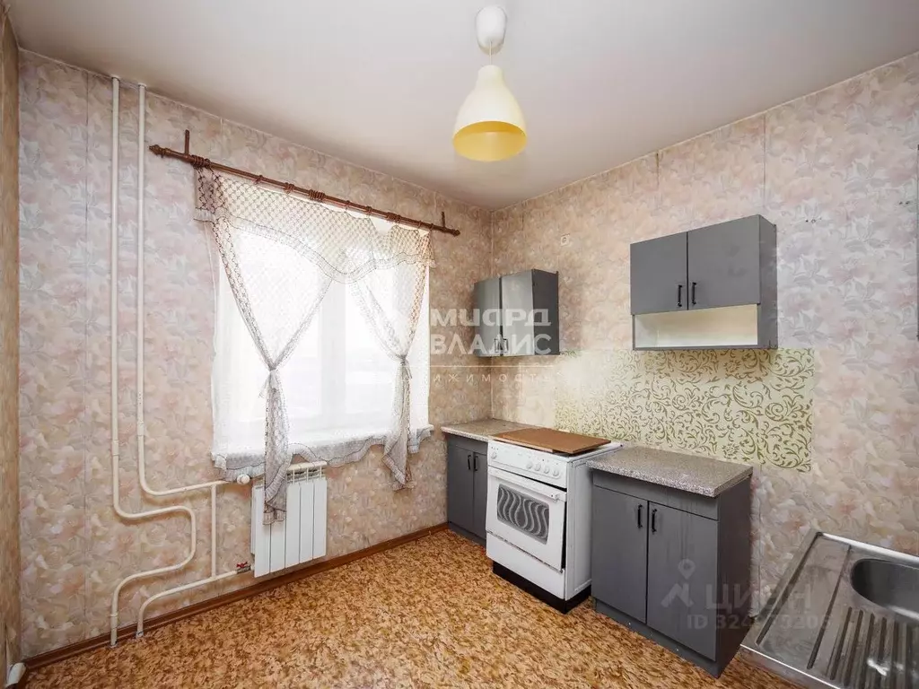 1-к кв. Омская область, Омск Омская ул., 134 (38.6 м) - Фото 1