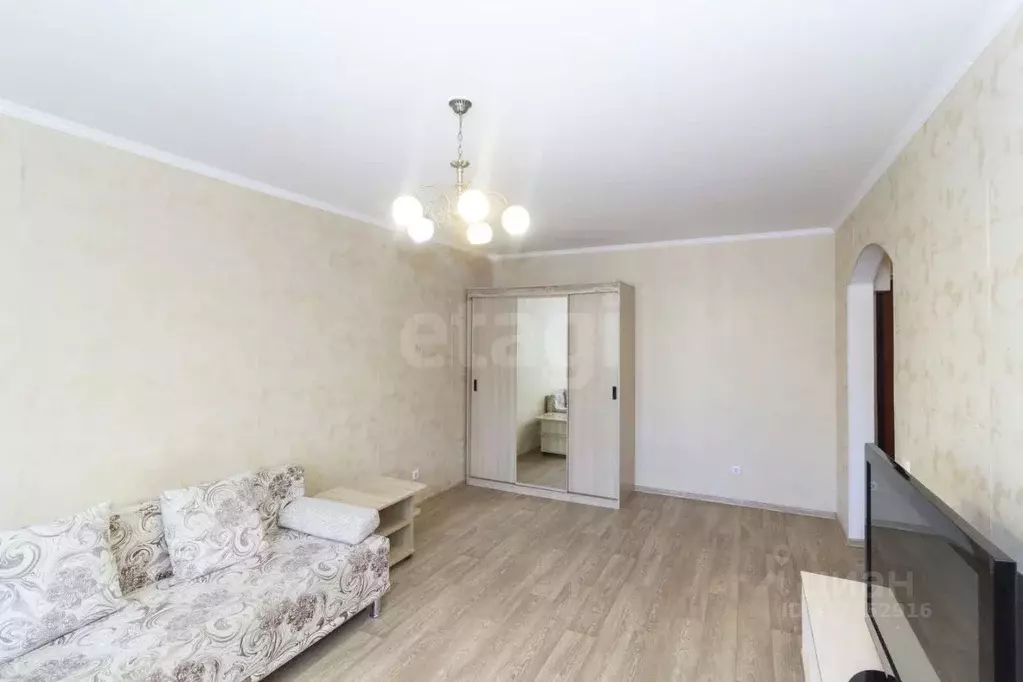 1-к кв. Тюменская область, Тюмень Кремлевская ул., 85 (42.0 м) - Фото 0