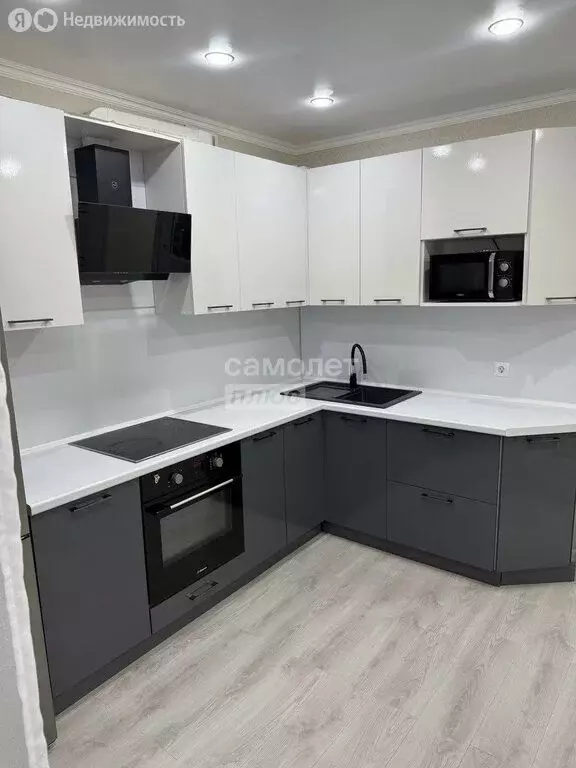 2-комнатная квартира: Октябрьский, улица Ляйлы Марданшиной, 2 (67 м) - Фото 2