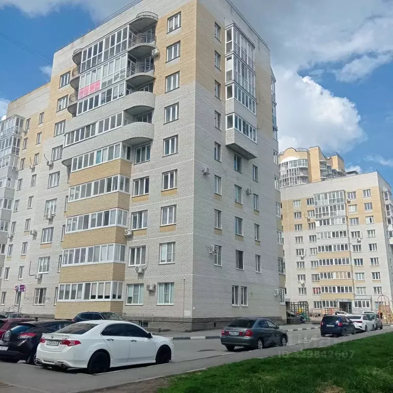 3-к кв. Омская область, Омск ул. Мишина, 4 (65.9 м) - Фото 1