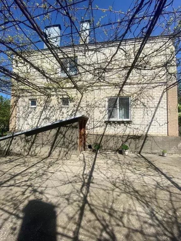 Дом в Ставропольский край, Ессентуки Береговая ул., 5 (274 м) - Фото 0