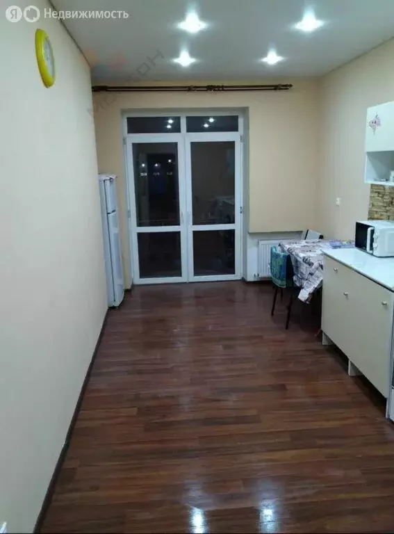 3-комнатная квартира: Краснодар, Прикубанский внутригородской округ, ... - Фото 0