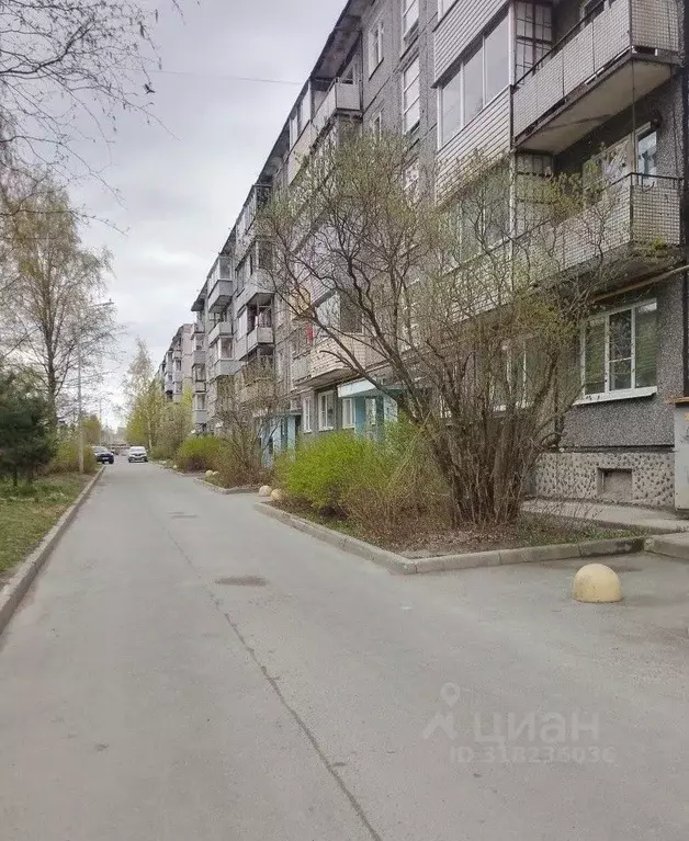 2-к кв. Карелия, Петрозаводск Пограничная ул., 6 (43.7 м) - Фото 1