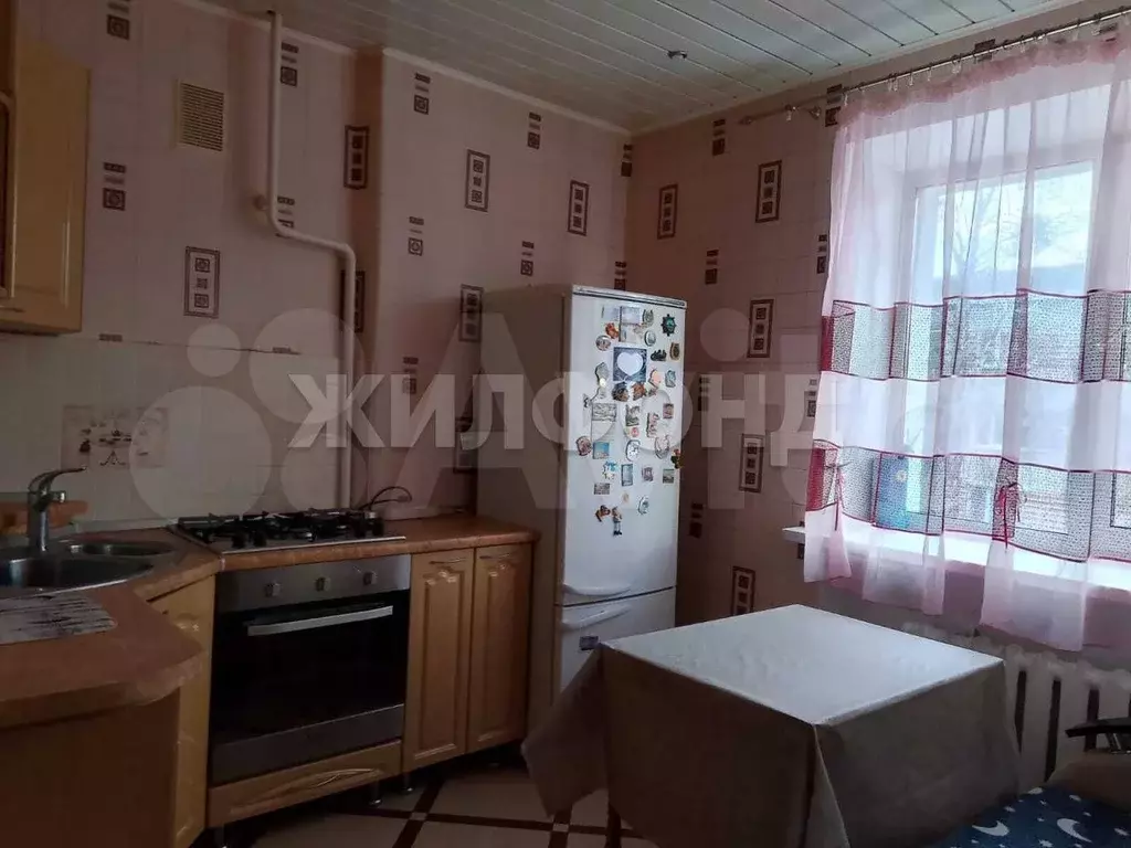 1-к. квартира, 43 м, 2/4 эт. - Фото 1