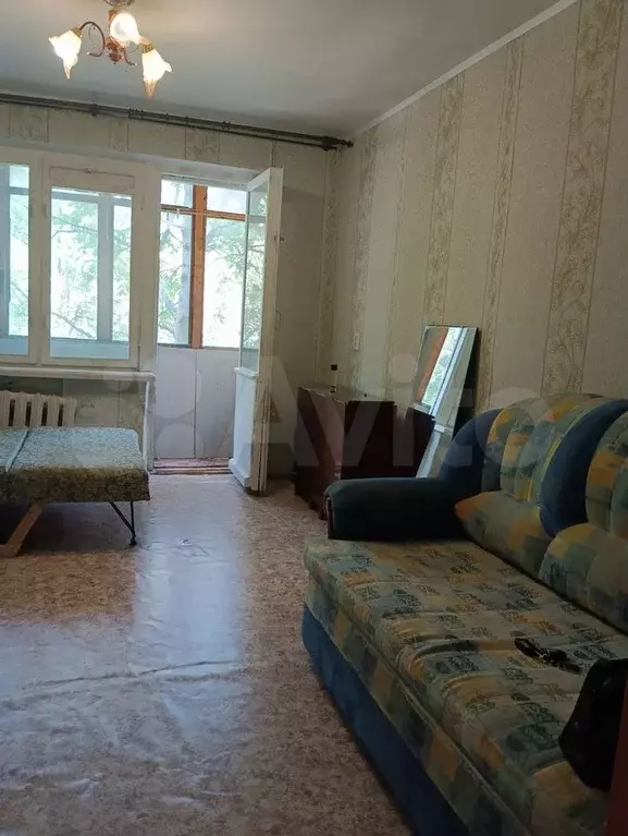 Комната 14,4 м в 5-к., 2/5 эт. - Фото 1