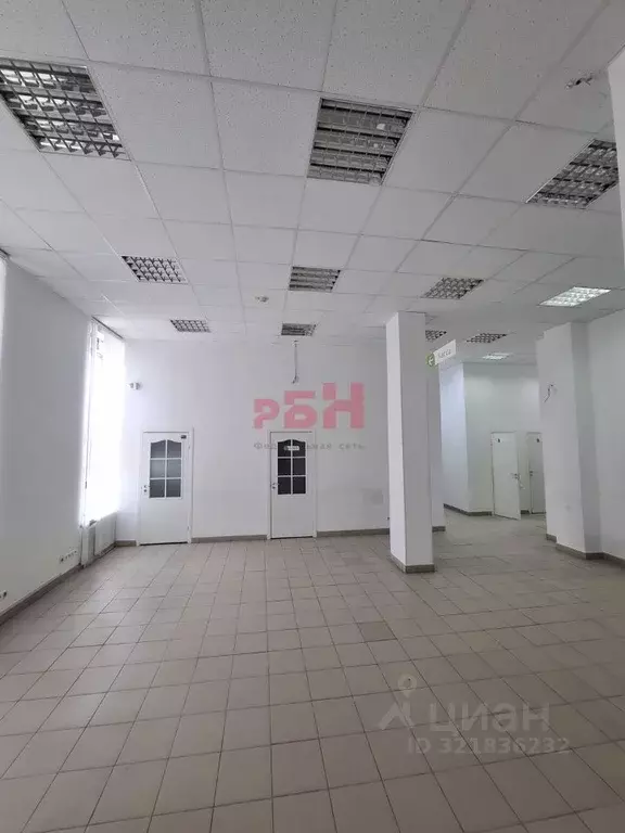 Помещение свободного назначения в Омская область, Омск просп. Карла ... - Фото 0