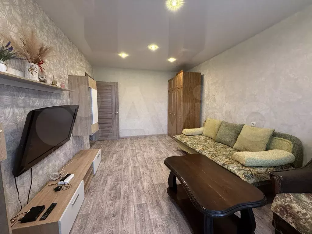 2-к. квартира, 50 м, 5/9 эт. - Фото 1