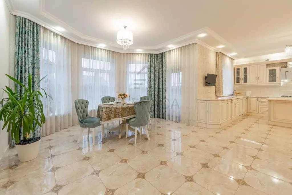 Дом в Санкт-Петербург пос. Александровская, ул. Краснокутская, 27к8 ... - Фото 1