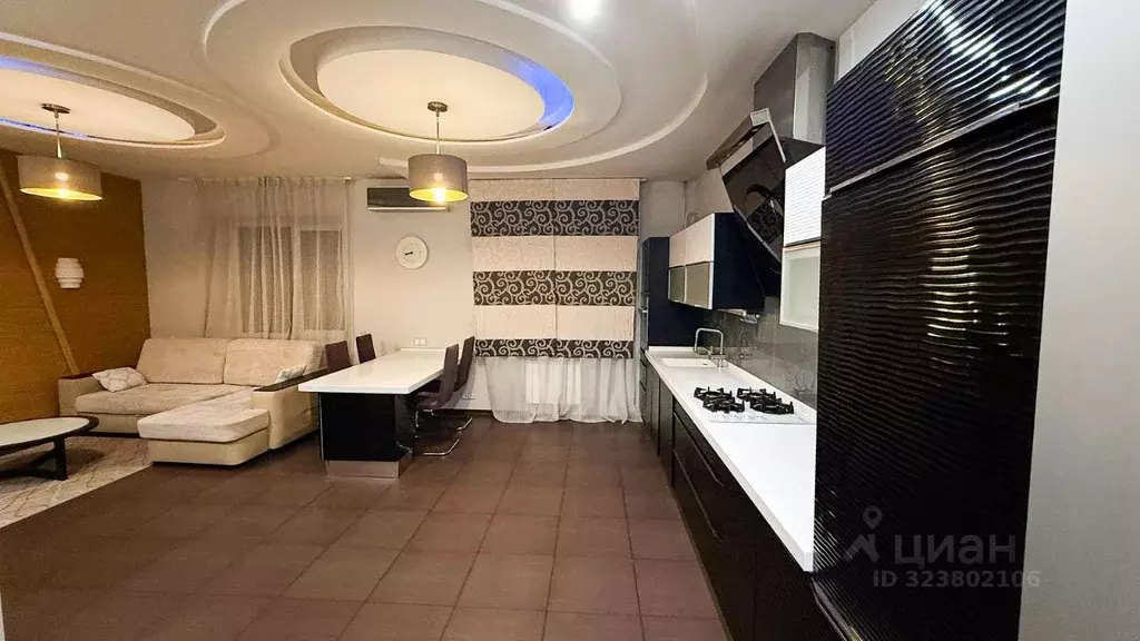 3-к кв. Тульская область, Тула Серебровская ул., 33 (100.0 м) - Фото 2