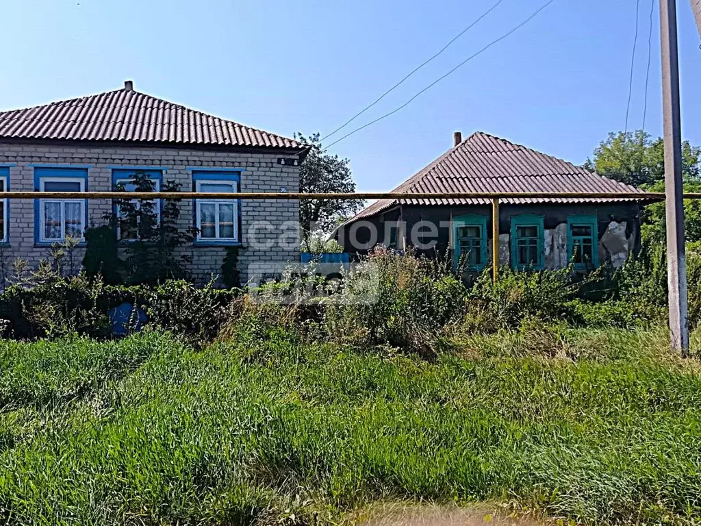 Дом в Воронежская область, Репьевский район, Колбинское с/пос, Сасовка ... - Фото 1