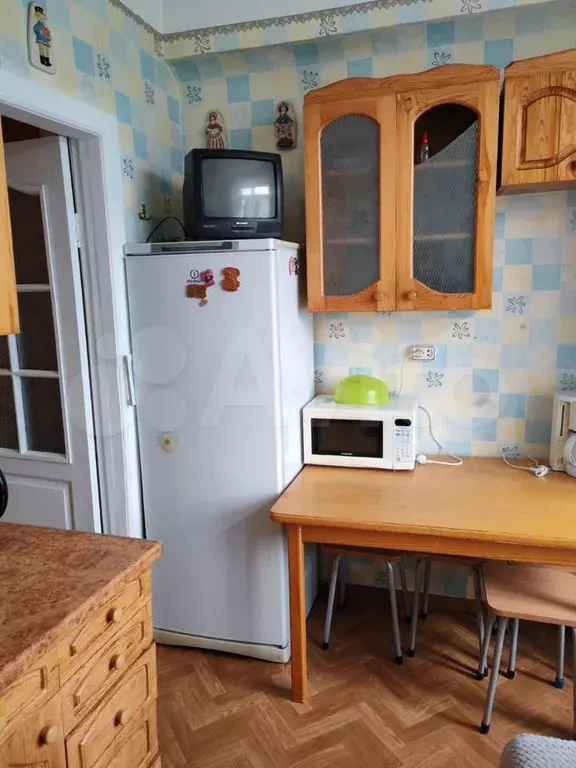 2-к. квартира, 55 м, 3/3 эт. - Фото 1