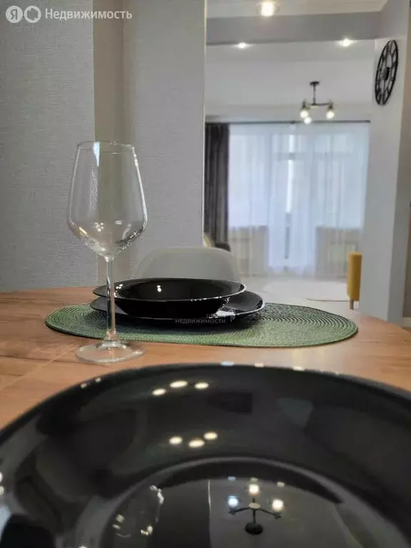 3-комнатная квартира: Казань, улица Пушкина, 24 (59.8 м) - Фото 1