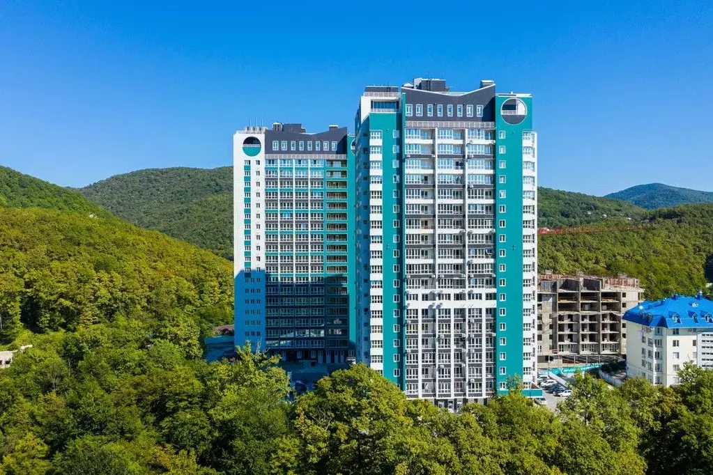 3-к кв. Краснодарский край, Туапсе ул. Портовиков, 39/1 (121.5 м) - Фото 1