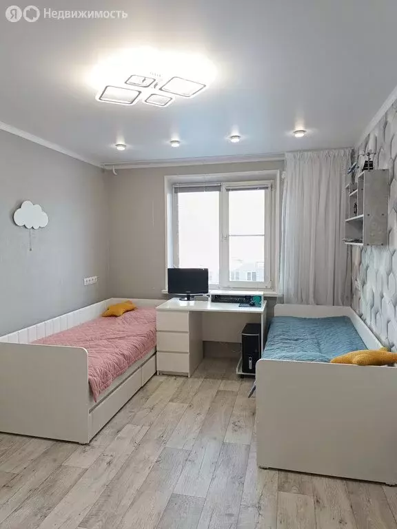 3-комнатная квартира: Челябинск, Новороссийская улица, 146 (64.7 м) - Фото 1