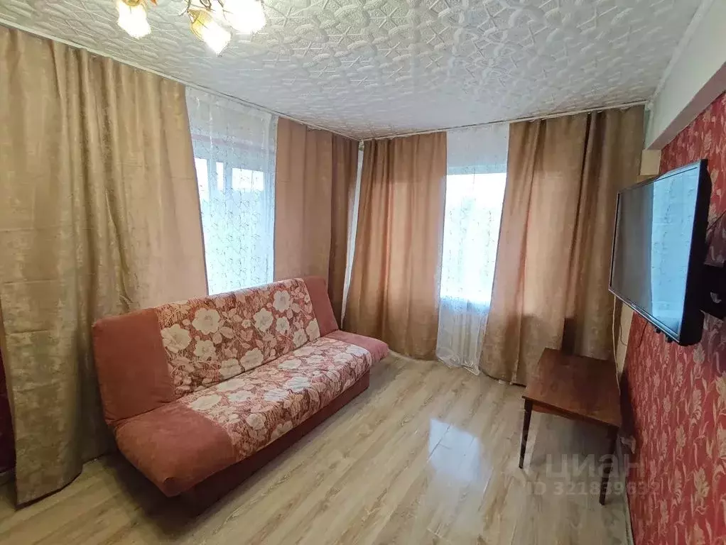 1-к кв. Вологодская область, Череповец просп. Строителей, 35 (32.0 м) - Фото 2