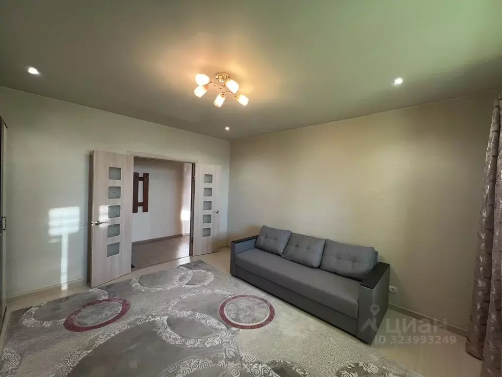 1-к кв. Рязанская область, Рязань ул. Есенина, 2а (45.0 м) - Фото 2