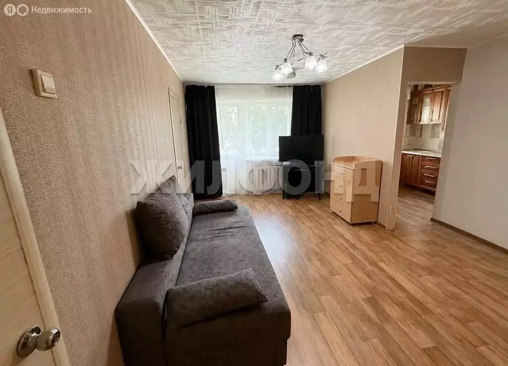 2-комнатная квартира: Томск, проспект Ленина, 6 (43 м) - Фото 2