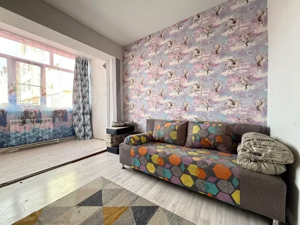 1-к. квартира, 35 м, 1/3 эт. - Фото 0