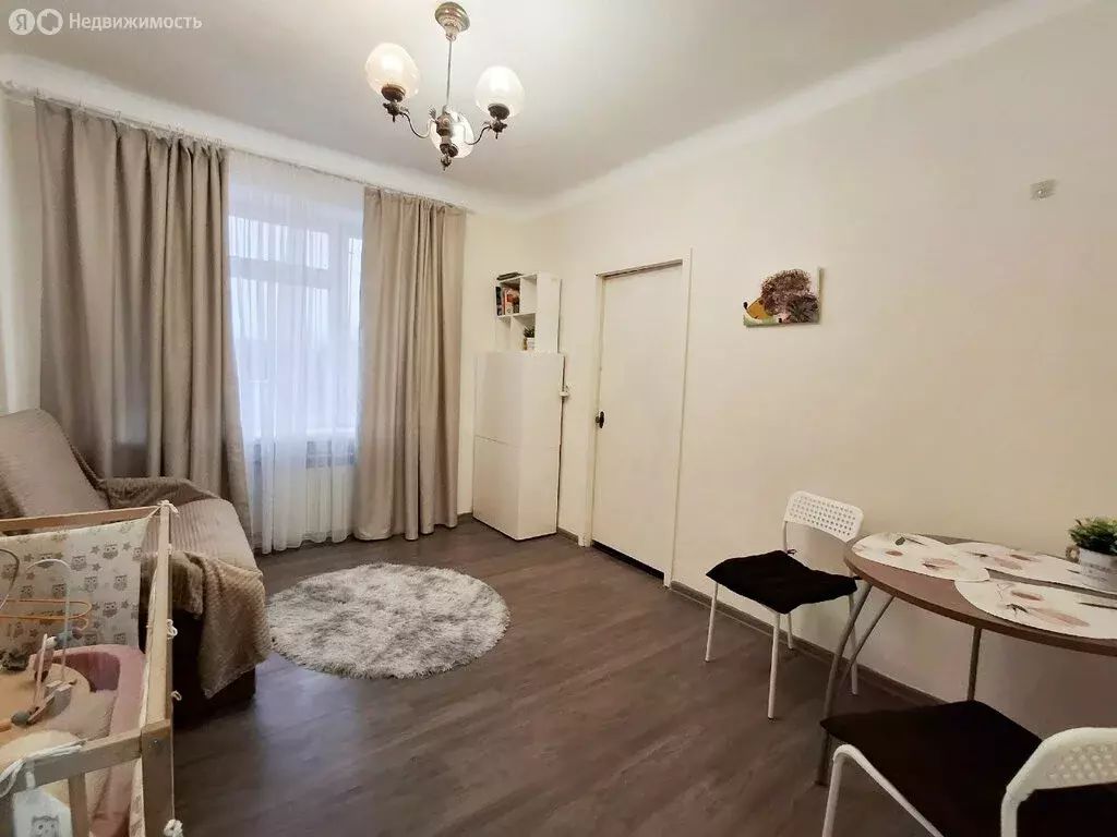 3-комнатная квартира: Ситне-Щелканово, Первомайская улица, 11 (41.5 м) - Фото 1