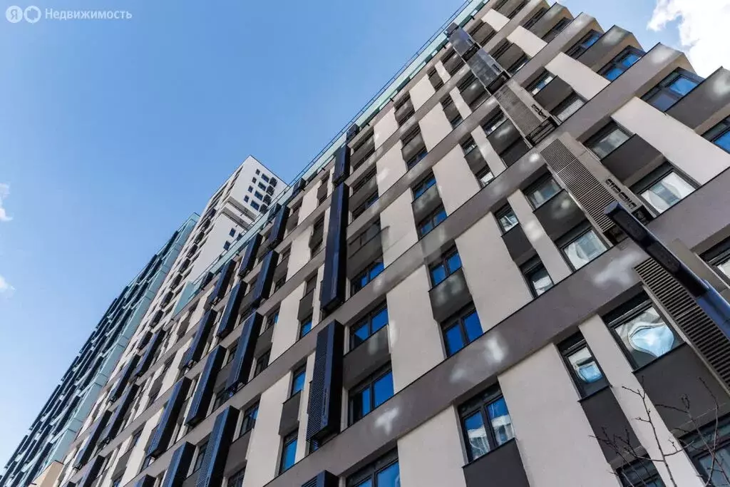 2-комнатная квартира: Тюмень, Харьковская улица, 76 (56.2 м) - Фото 2