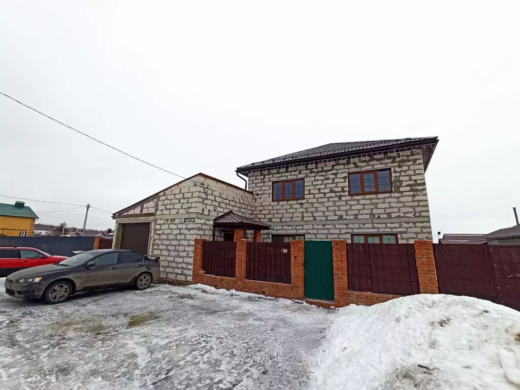 Дом в Саратовская область, пос. Рейник, Лазурный мкр 357 (160 м) - Фото 0