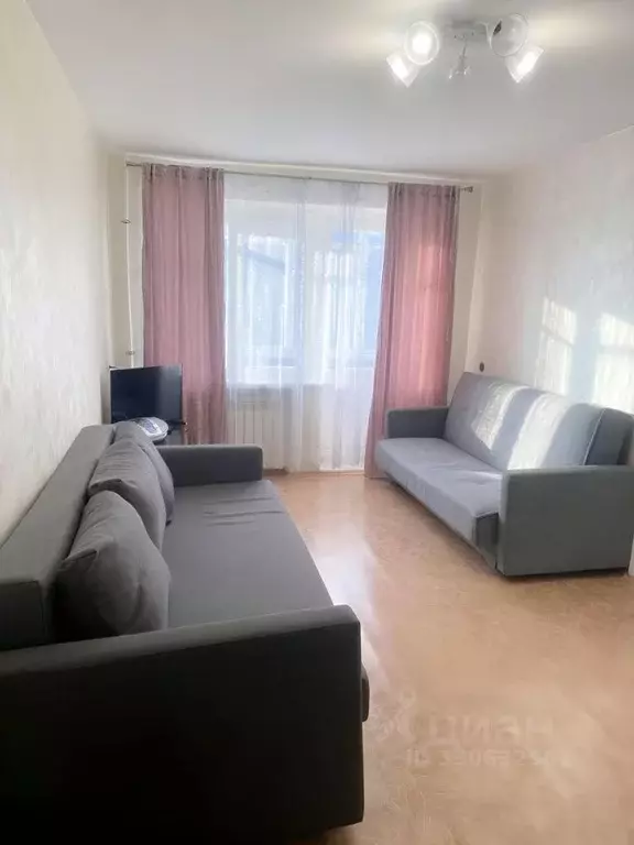 3-к кв. Самарская область, Тольятти ул. Жилина, 21 (55.0 м) - Фото 1