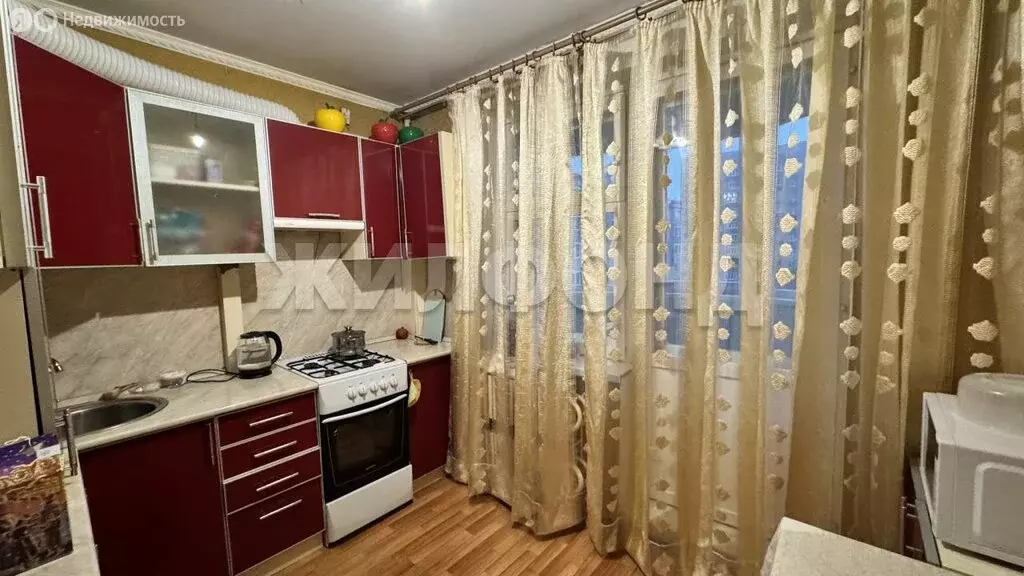 1-комнатная квартира: Белгород, улица Макаренко, 32 (34.2 м) - Фото 2