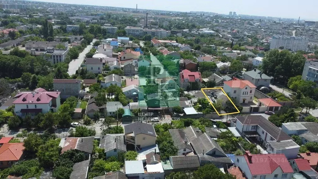 Дом в Севастополь ул. Авдеева, 39 (50 м) - Фото 0