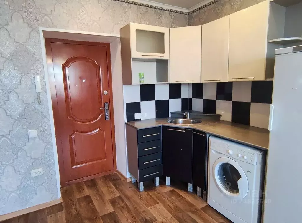 Студия Алтайский край, Бийск ул. Разина, 82 (16.3 м) - Фото 0