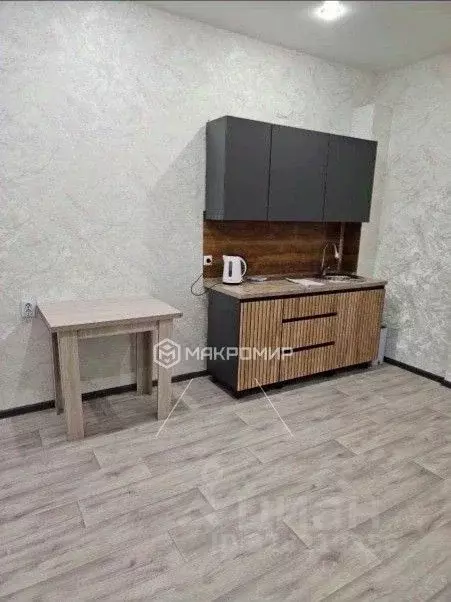 Комната Ханты-Мансийский АО, Сургут проезд Первопроходцев, 2 (17.6 м) - Фото 2