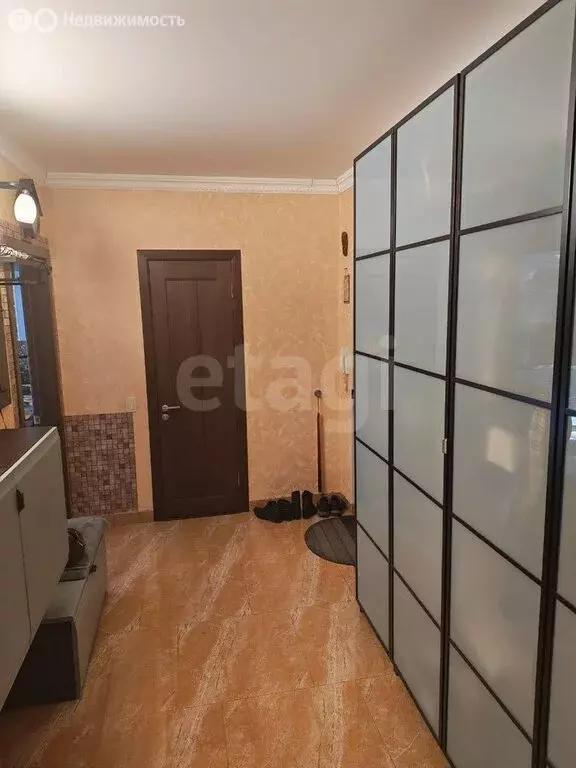 2-комнатная квартира: станица Ессентукская, улица Гагарина, 5 (82.3 м) - Фото 1