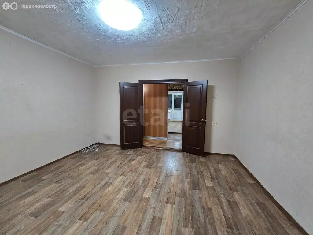 3-комнатная квартира: Миасс, проспект Октября, 64 (65 м) - Фото 2