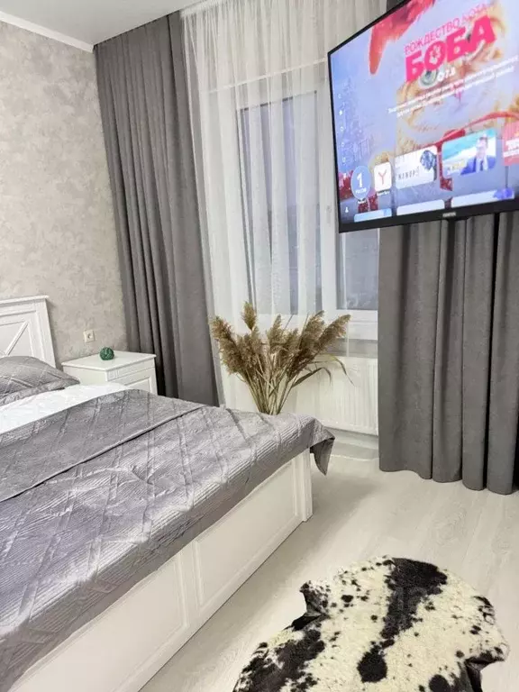 2-к кв. Ставропольский край, Ессентуки ул. Луначарского, 11 (75.0 м) - Фото 1
