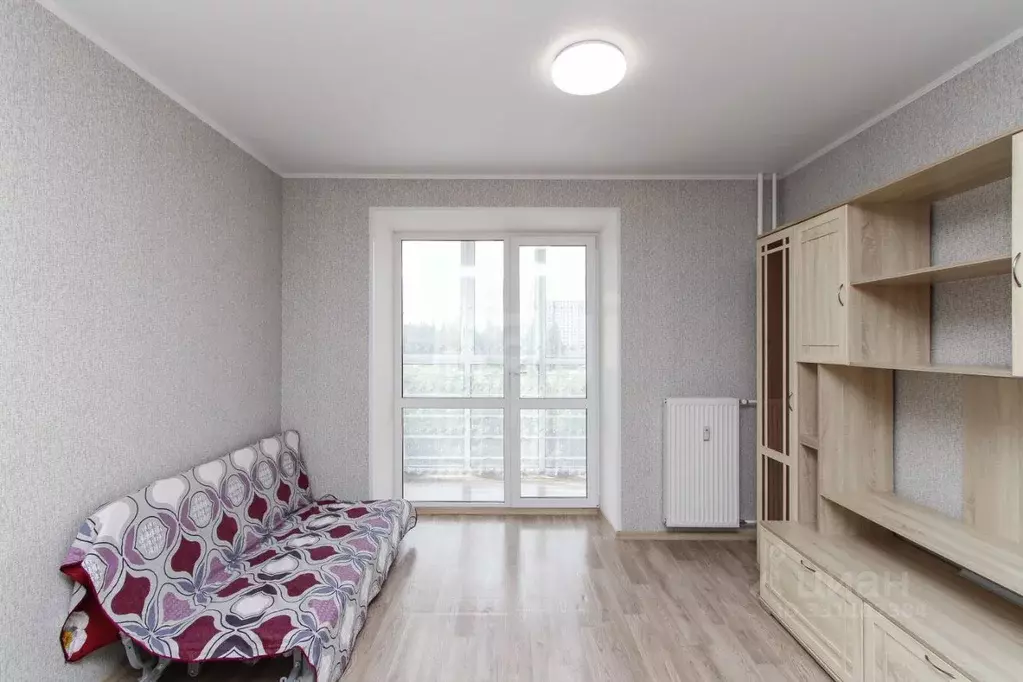 Студия Тюменская область, Тюмень Комбинатская ул., 54к2 (24.4 м) - Фото 1