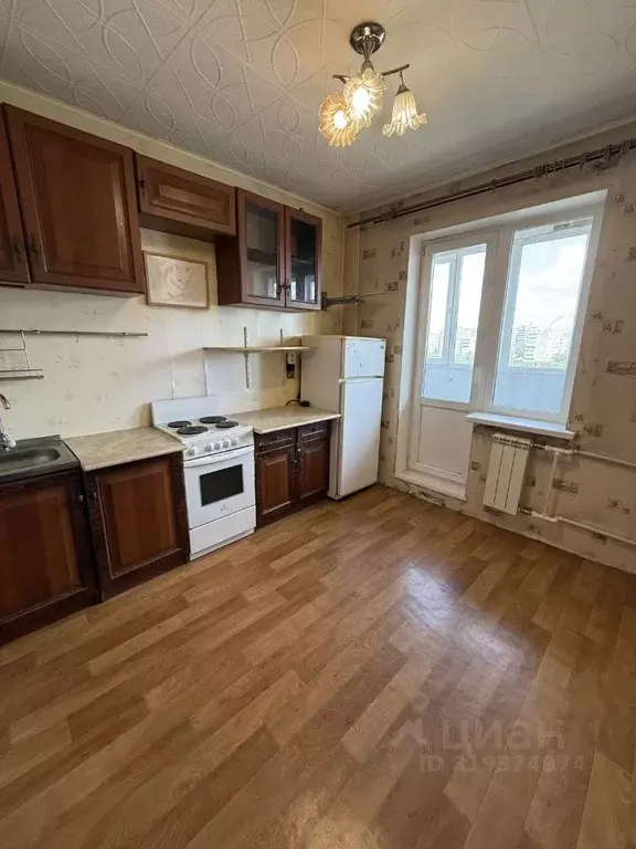 2-к кв. Омская область, Омск ул. 10 лет Октября, 107 (41.0 м) - Фото 0