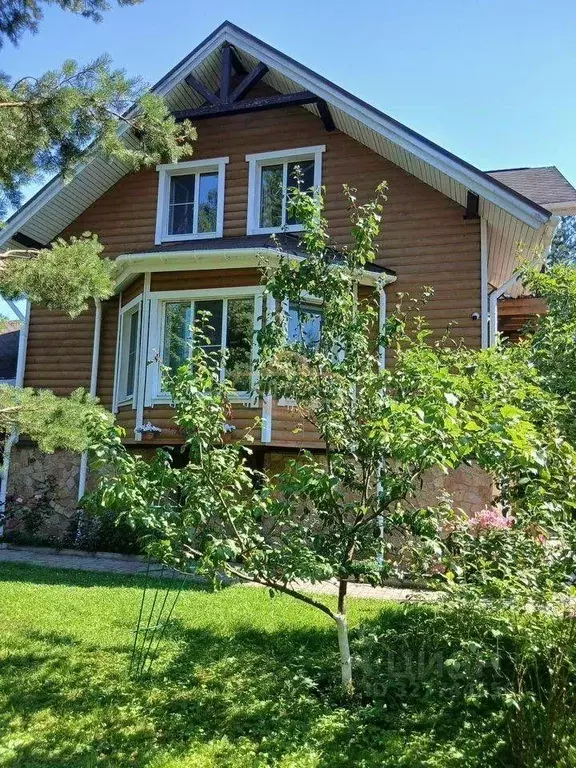 Дом, 250 м - Фото 1