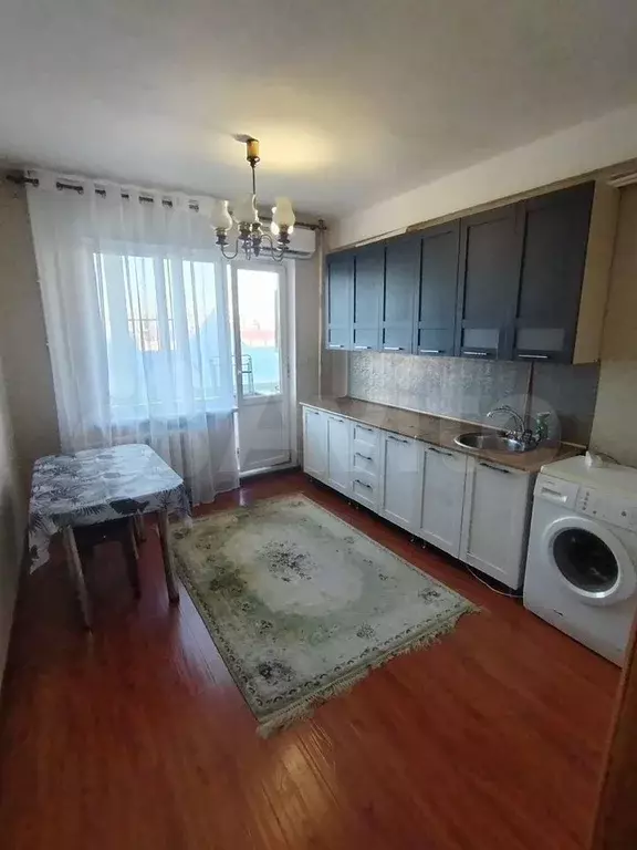 1-к. квартира, 38 м, 6/9 эт. - Фото 0