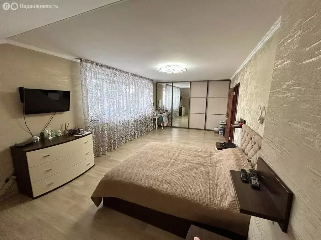 Дом в Мелеуз, 1-й переулок Толстого (253.3 м) - Фото 1