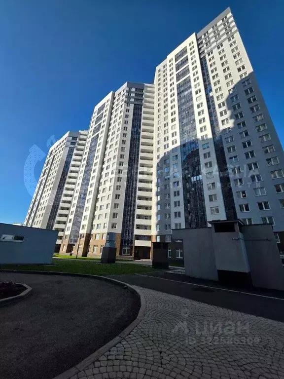 1-к кв. Свердловская область, Екатеринбург ул. Блюхера, 95 (55.7 м) - Фото 0